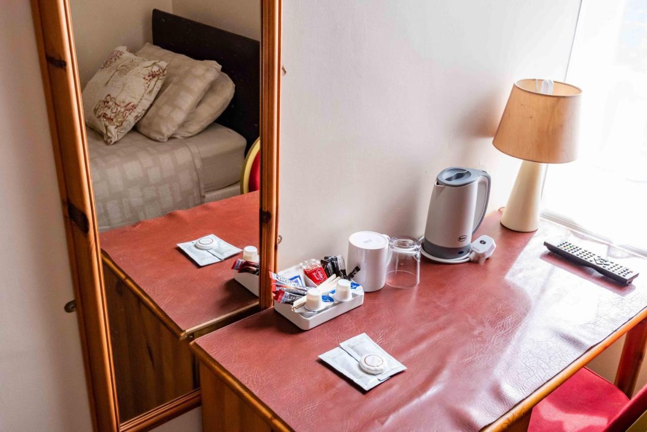 Aarondale Guest House Hartlepool Ngoại thất bức ảnh
